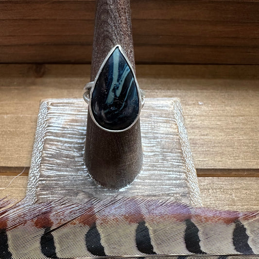 Leland Blue Ring (size 8)