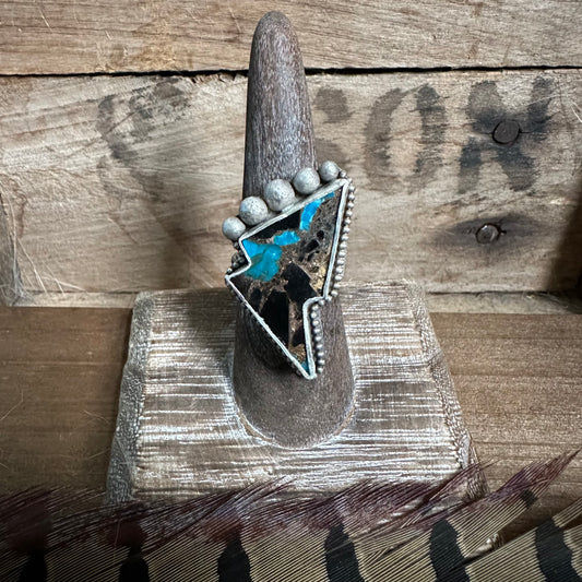 Turquoise Lightning Bolt Queen Ring (size 7)