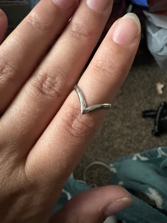 Chevron Ring (size 6)