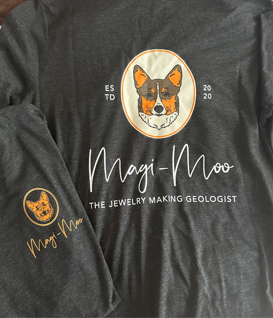 *PREORDER* Magi-Moo Logo T-shirt (UNISEX VNECK)