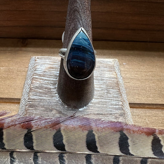 Leland Blue Ring (size 7)