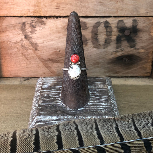 White Buffalo + Red Spiny Oyster Ring (size 6.75)